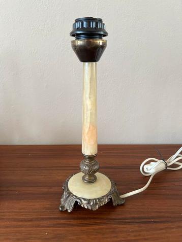Onyx natuursteen tafellamp messing accenten vintage retro beschikbaar voor biedingen