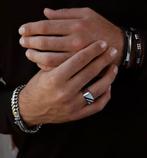 Stoere Stalen Herenarmband - Mat Afgewerkt, Sieraden, Tassen en Uiterlijk, Armbanden, Ophalen of Verzenden, Nieuw, Zilver, Staal