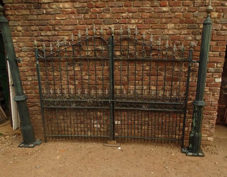 massief ijzeren poort met gietijzeren palen, Antiek en Kunst, Curiosa en Brocante, Ophalen