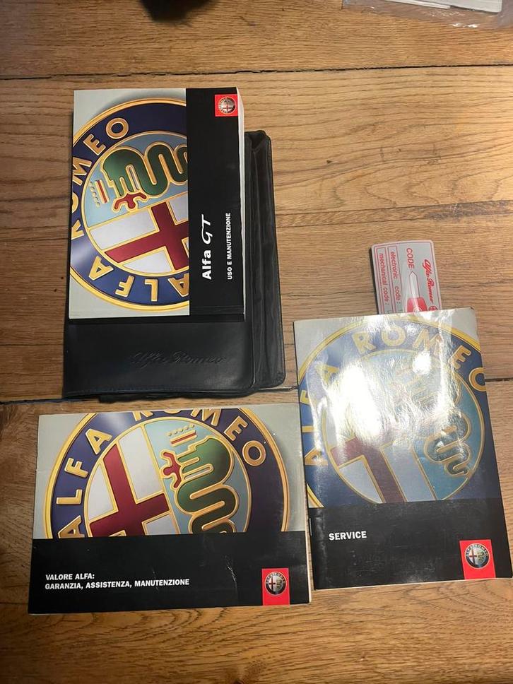 Te koop Alfa Gt 3.2 Busso, Auto's, Alfa Romeo, Particulier, GT, ABS, Adaptive Cruise Control, Airbags, Airconditioning, Alarm