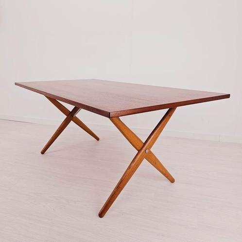 Vintage AT 303 eettafel, Hans Wegner & Andreas Tuck 1950s, Huis en Inrichting, Tafels | Eettafels, Zo goed als nieuw, 50 tot 100 cm