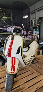 Vespa sprint 50 sixties special full option snorscooter, Ophalen