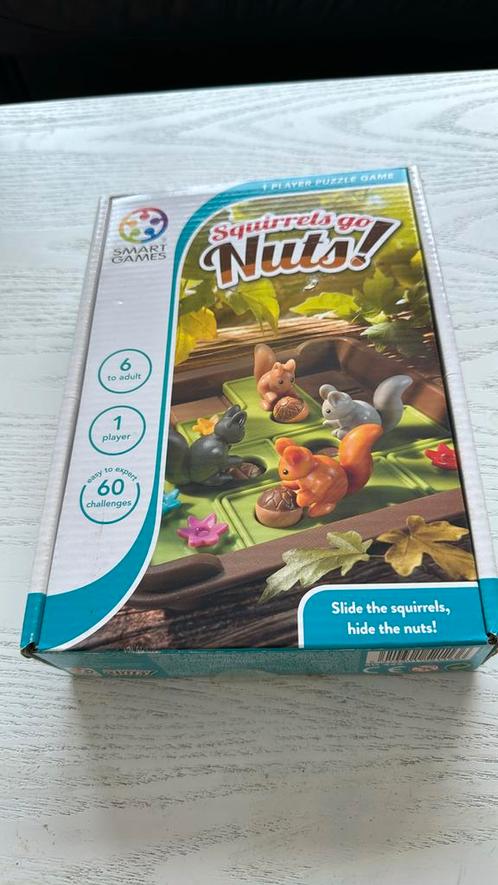 Squirrels go Nuts! - bordspel, Hobby en Vrije tijd, Gezelschapsspellen | Kaartspellen, Zo goed als nieuw, Een of twee spelers