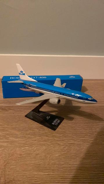Oud KLM vliegtuig 737-400 1:200