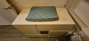 TWF The Wood Factory stevige commode beschikbaar voor biedingen