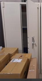 Zware kast met sleutel grijs, Huis en Inrichting, Kasten | Kledingkasten, Ophalen, Gebruikt, 50 tot 100 cm, 150 tot 200 cm