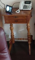 Te koop : Antiek  telefoon tafeltje met 2 laatjes, Antiek en Kunst, Antiek | Meubels | Tafels, Ophalen