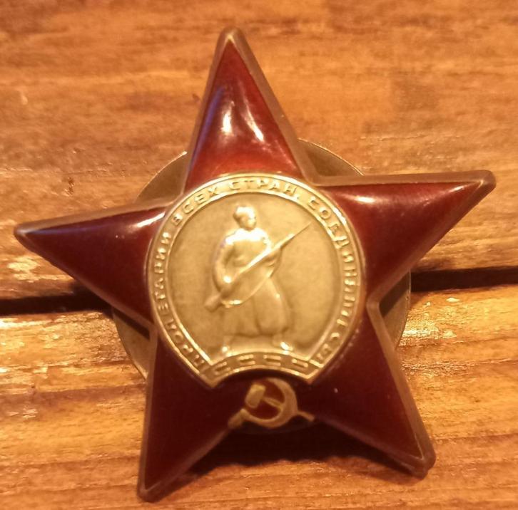 USSR Orde van de Rode Ster vroeg nummer 1944 origineel, Verzamelen, Militaria | Tweede Wereldoorlog, Nederland, Ophalen of Verzenden