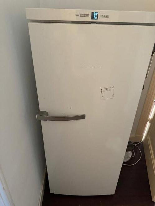Miele vriezer, Witgoed en Apparatuur, Vriezers en Diepvrieskisten, Zo goed als nieuw, Vrijstaand, 85 tot 120 cm, 60 tot 90 cm