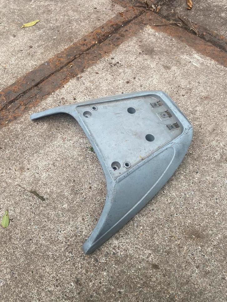 Piaggio tph nrg vleugel rekje 50cc 125cc 180cc, Motoren, Tuning en Styling, Ophalen of Verzenden