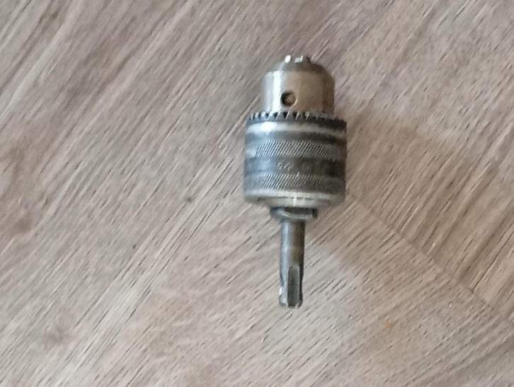 BOSCH  GBH 2-28 DFV. professionel, Doe-het-zelf en Verbouw, Gereedschap | Boormachines, Zo goed als nieuw, Boor- en/of Breekhamer