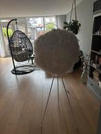 Stijlvolle staande lamp met veren kap, Ophalen, Zo goed als nieuw, Stof, 150 tot 200 cm