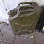 Oude jerrycan, Ophalen, Gebruikt