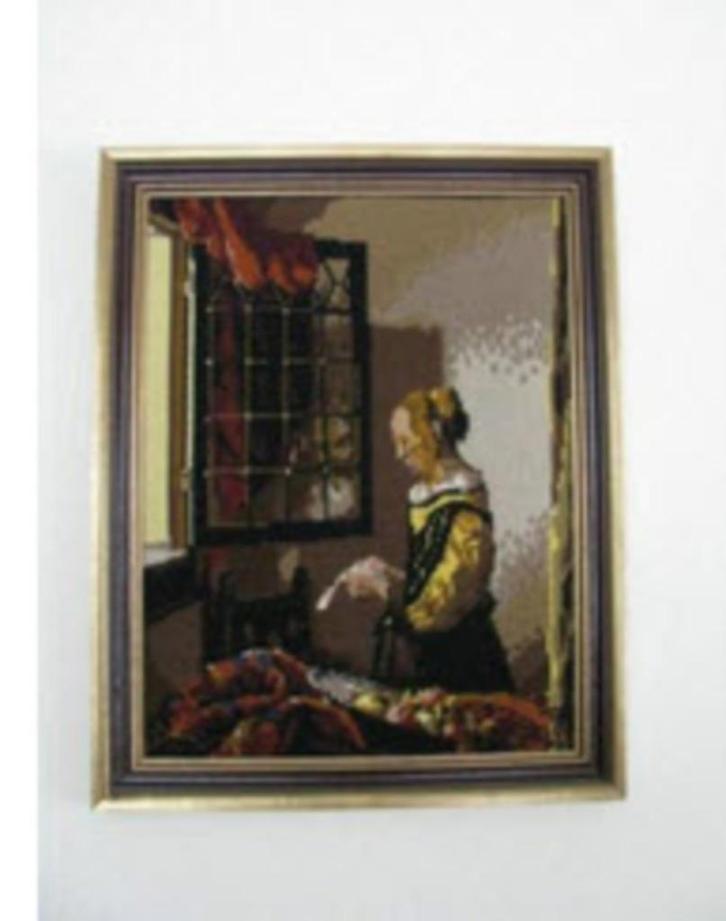 geborduurd schilderij van Lezende Vrouw Bij Open Raam, Huis en Inrichting, Woonaccessoires | Schilderijen, Tekeningen en Foto's