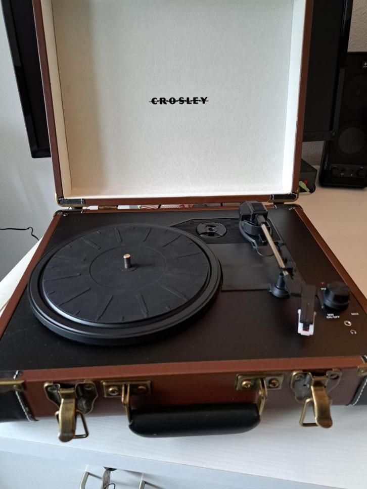 Platenspeler in (Black/Brown) koffertje, Audio, Tv en Foto, Platenspelers, Gebruikt, Platenspeler, Overige merken, Automatisch
