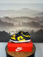 Nike Dunk Low Michigan (2021), *Maat 37,5*, Kleding | Heren, Schoenen, Nike Dunk Low, Ophalen of Verzenden, Zo goed als nieuw