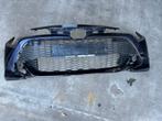 voorbumper corolla a371-6766 gril 53112-02b10/20, Gebruikt, Voor, Toyota, Bumper