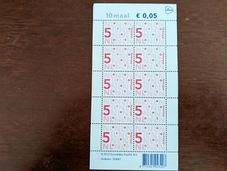 NL 2012; VELLETJE BIJPLAKZEGELS, Postzegels en Munten, Postzegels | Nederland, Postfris, Na 1940, Verzenden