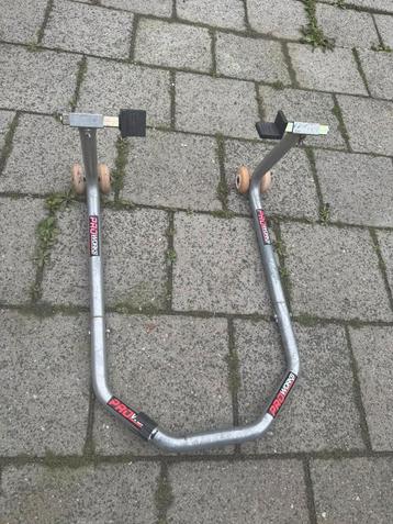 Proworks paddockstand beschikbaar voor biedingen