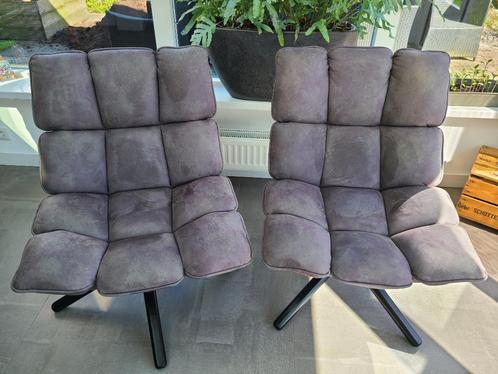 2x Antraciet fauteuil, Huis en Inrichting, Fauteuils, Zo goed als nieuw, Stof, 50 tot 75 cm, Minder dan 75 cm, Ophalen