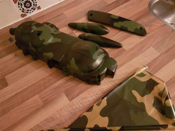 Pimp je scooter met hydrographics, Fietsen en Brommers, Brommers | Tuning en Styling, Nieuw, Ophalen of Verzenden