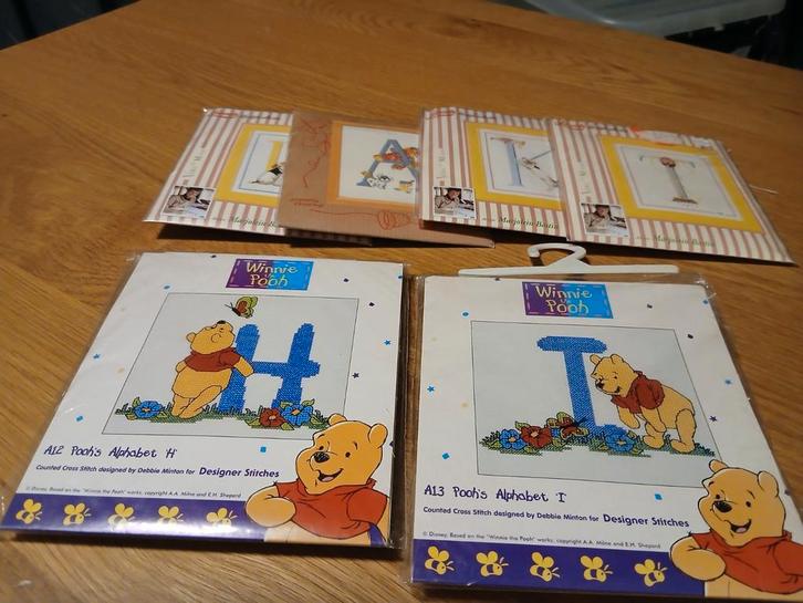 Letters lanarte  A D K T Winnie the pooh I en H, Hobby en Vrije tijd, Borduren en Borduurmachines, Nieuw, Borduurpakket, Handborduren