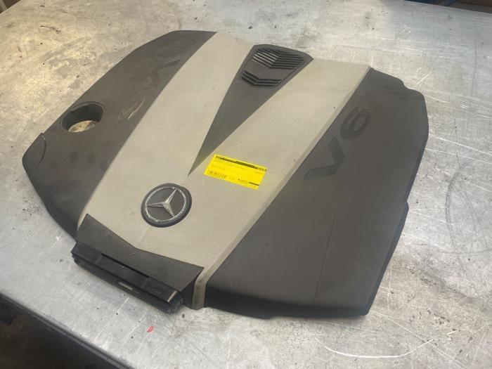 Afdekplaat motor van een Mercedes CLS-Klasse, Auto-onderdelen, Motor en Toebehoren, Mercedes-Benz, Gebruikt, 3 maanden garantie
