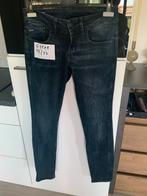 G-star spijkerbroek mt 29/34 heel klein prijsje, Ophalen of Verzenden, Gedragen