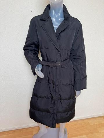Max Mara zwarte dons jas / riem - 38 beschikbaar voor biedingen