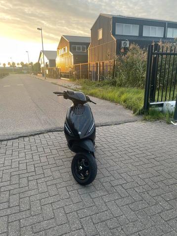 Piaggio zip 4 takt 50cc 2011 (SP VOORVORK) beschikbaar voor biedingen