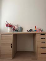 Ikea bureau, Huis en Inrichting, Ophalen of Verzenden, Zo goed als nieuw