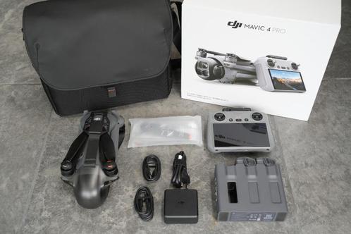 DJI Mavic 4 Pro Fly More Combo + Smart Controller, Audio, Tv en Foto, Drones, Zo goed als nieuw, Drone met camera, Ophalen of Verzenden