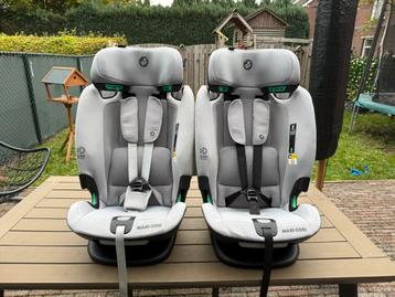2x Maxi Cosi Titan Pro I-Size beschikbaar voor biedingen