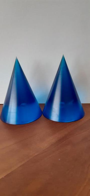 Urim Code Piramide  Aqua code set 2-delig 9 cm beschikbaar voor biedingen