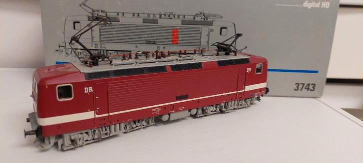 Märklin 3743 Elektrische locomotief BR 243 van de DR, Hobby en Vrije tijd, Modeltreinen | H0, Zo goed als nieuw, Locomotief, Wisselstroom