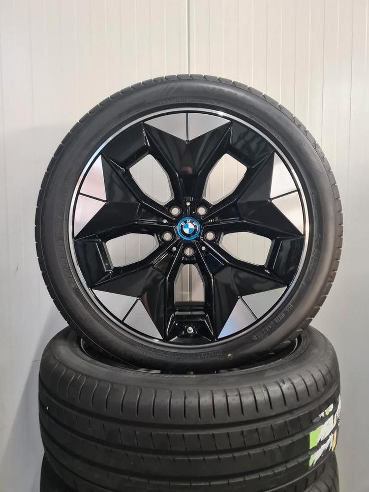 20' BMW iX3 G08 Styling 843 met zomerbanden NIEUW Demo BTW, Auto-onderdelen, Banden en Velgen, Banden en Velgen, Zomerbanden, 20 inch