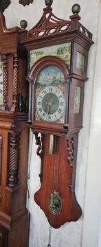 Friese staartklok  Tasma mechaniek, Antiek en Kunst, Antiek | Klokken, Ophalen of Verzenden