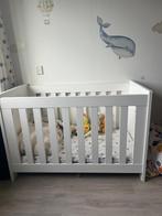 Babybed en Commode, Kinderen en Baby's, Kinderkamer | Complete kinderkamers, Ophalen, Gebruikt, Jongetje of Meisje
