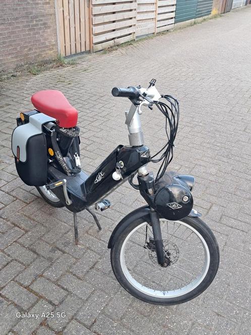 E-solex snorfiets (1762 km!) met kenteken, Fietsen en Brommers, Brommers | Solex, Gebruikt, Overige modellen, Maximaal 25 km/u