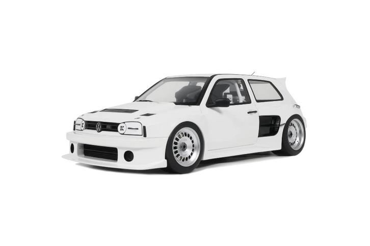 OttoMobile 1:18 Volkswagen Golf III Khyzyl Saleem 2024 wit, Hobby en Vrije tijd, Modelauto's | 1:18, Nieuw, Auto, OttOMobile, Ophalen of Verzenden