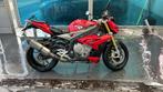 BMW S1000R 2014 - Full Akra, Opties!, 4 cilinders, Motorrijbewijs A, Handvatverwarming, Particulier