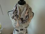 Shawl sjaal omslagdoek pareo + panterprint beige 2zijdig, Ophalen of Verzenden, Zo goed als nieuw, Sjaal