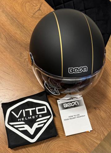 BEON Design Scooterhelm XL matzwart met zonnevizier beschikbaar voor biedingen