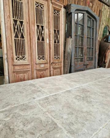 154M2 BOURGONDISCHE DALLEN DORDOGNE ANTIQUE beschikbaar voor biedingen
