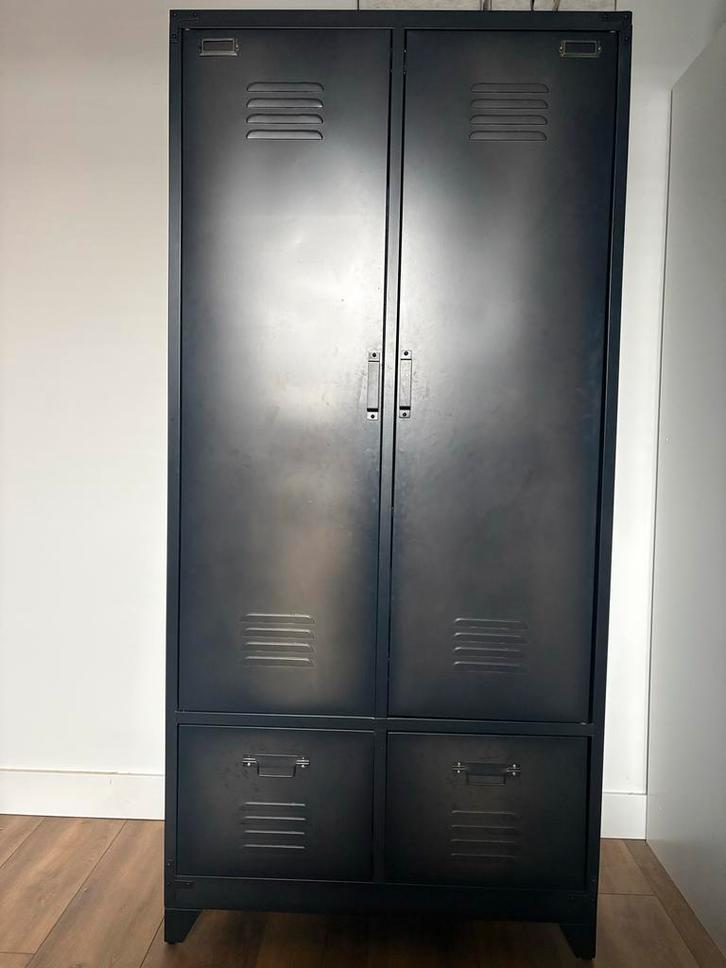 VT Wonen lockerkast - 2 stuks, Huis en Inrichting, Kasten | Kledingkasten, Gebruikt, 150 tot 200 cm, 50 tot 100 cm, 50 tot 75 cm