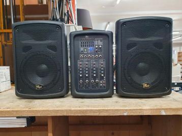 Volt mixer-/versterker  & 2 boxen beschikbaar voor biedingen
