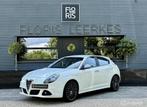 Alfa Romeo Giulietta 1.4 T | 170 PK | Distinctive | Cruise |, Voorwielaandrijving, Gebruikt, 4 cilinders, Wit