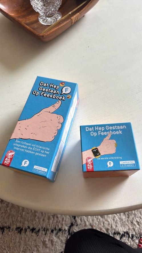 Nieuw spel: dat hep gestaan op feesboek met uitbreiding, Hobby en Vrije tijd, Gezelschapsspellen | Kaartspellen, Nieuw, Ophalen of Verzenden