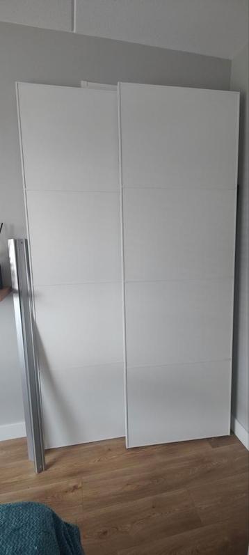 witte pax kast schuifdeuren 150 * 236