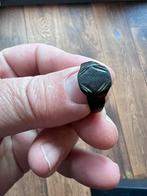 Romeinse ring met bewerking oud romeins, Antiek en Kunst, Antiek | Koper en Brons, Verzenden